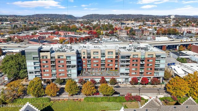 333 W Depot Ave 212, Knoxville, TN 37917