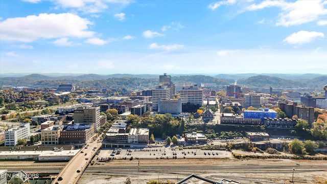 333 W Depot Ave 212, Knoxville, TN 37917