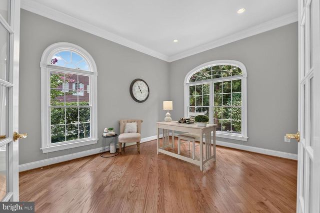8263 TRAILWOOD CT, Vienna, VA 22182