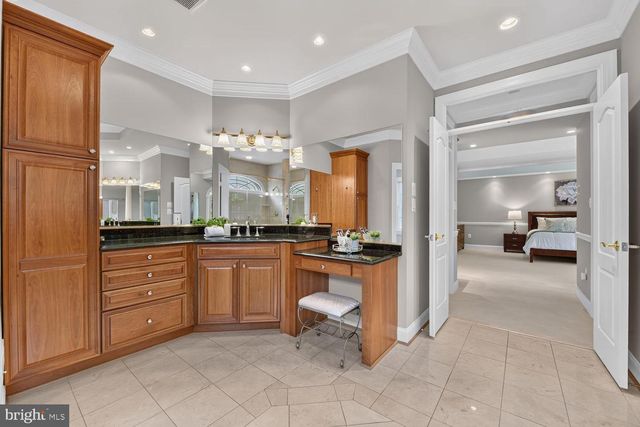 8263 TRAILWOOD CT, Vienna, VA 22182