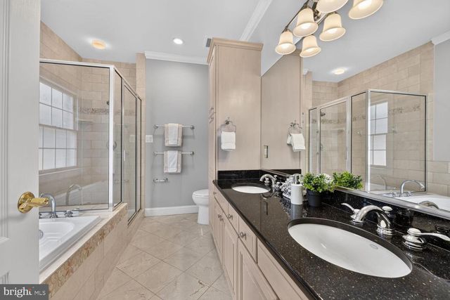 8263 TRAILWOOD CT, Vienna, VA 22182