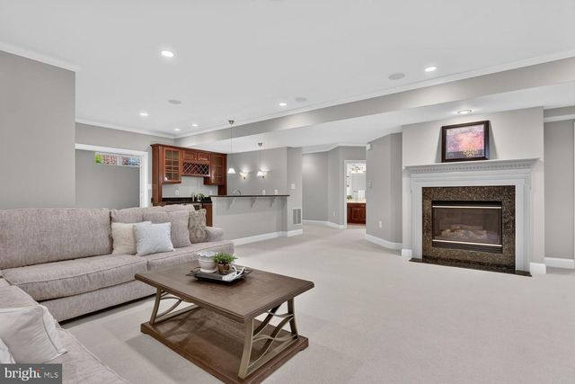 8263 TRAILWOOD CT, Vienna, VA 22182