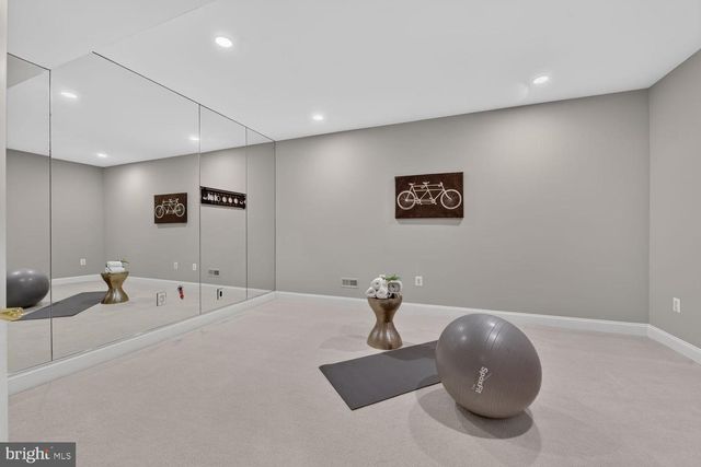 8263 TRAILWOOD CT, Vienna, VA 22182