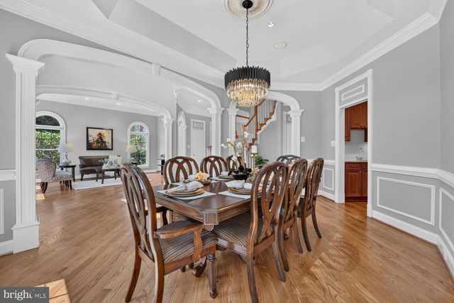 8263 TRAILWOOD CT, Vienna, VA 22182
