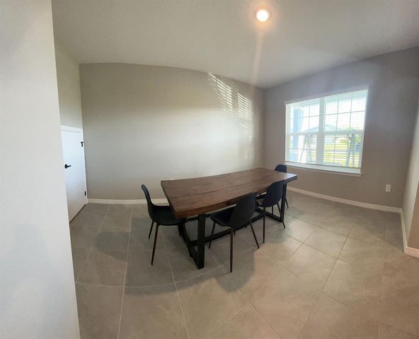 10638 SW Vasari Way, Port St. Lucie, FL 34987