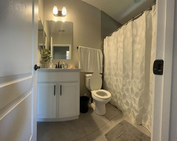 10638 SW Vasari Way, Port St. Lucie, FL 34987