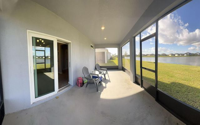 10638 SW Vasari Way, Port St. Lucie, FL 34987