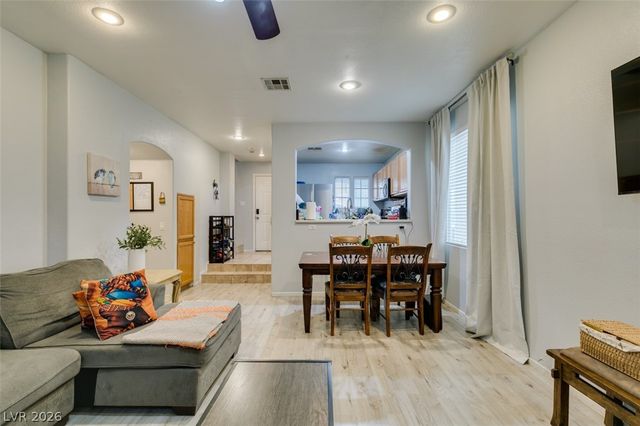 10373 Perfect Parsley Street, Las Vegas, NV 89183