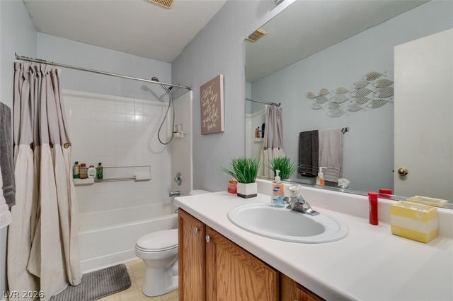 10373 Perfect Parsley Street, Las Vegas, NV 89183