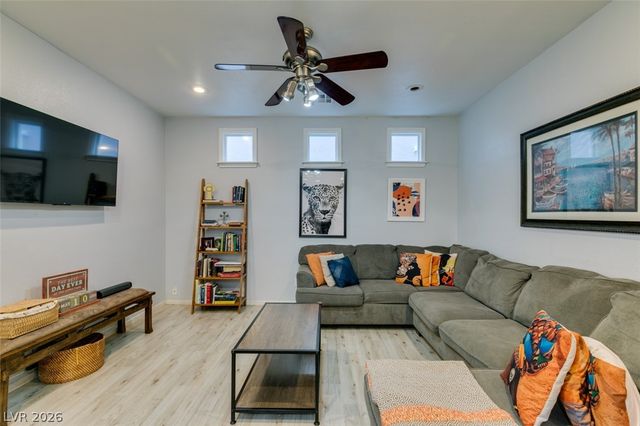 10373 Perfect Parsley Street, Las Vegas, NV 89183