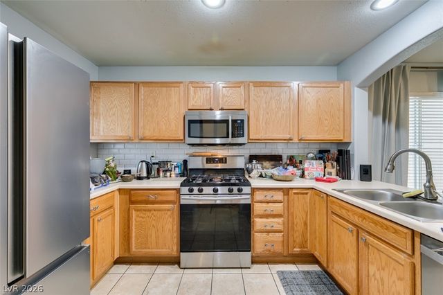 10373 Perfect Parsley Street, Las Vegas, NV 89183