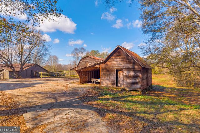 586 Grady School Road, Canon, GA 30520