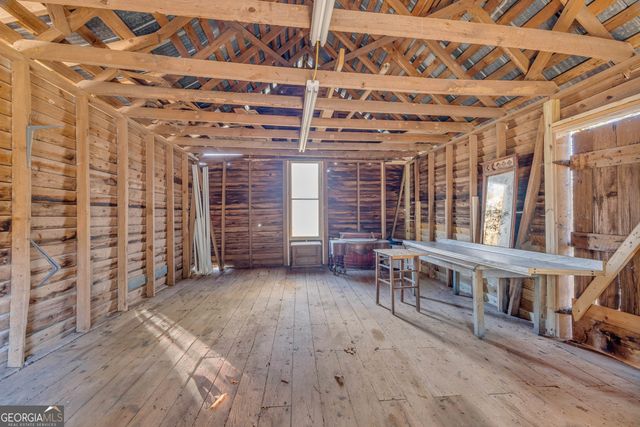 586 Grady School Road, Canon, GA 30520