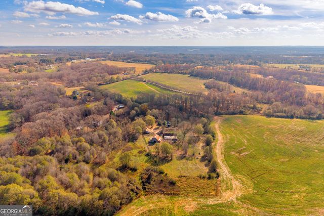 586 Grady School Road, Canon, GA 30520