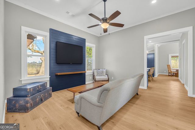 586 Grady School Road, Canon, GA 30520