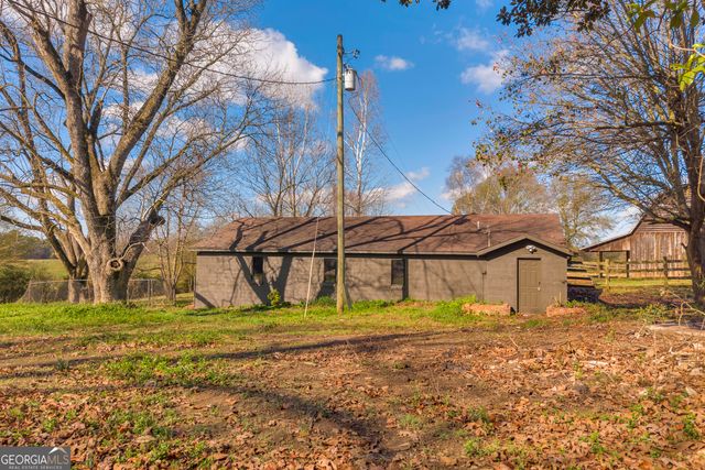 586 Grady School Road, Canon, GA 30520