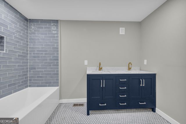 586 Grady School Road, Canon, GA 30520