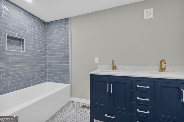 586 Grady School Road, Canon, GA 30520