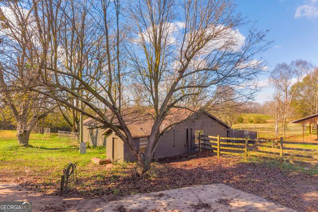 586 Grady School Road, Canon, GA 30520