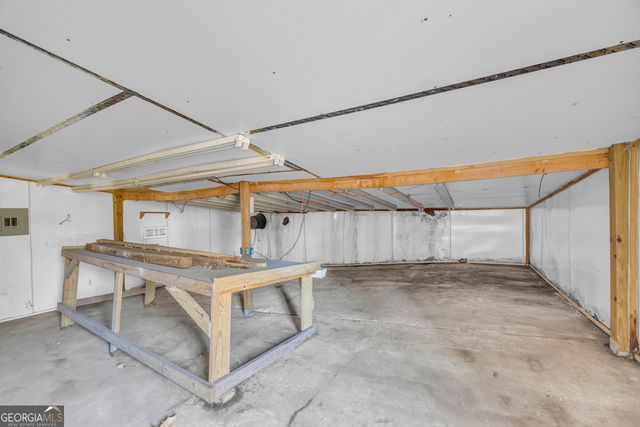 586 Grady School Road, Canon, GA 30520