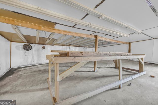 586 Grady School Road, Canon, GA 30520