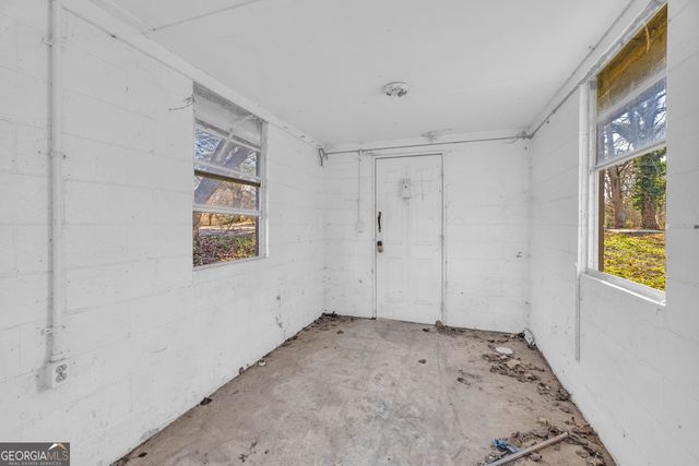 586 Grady School Road, Canon, GA 30520