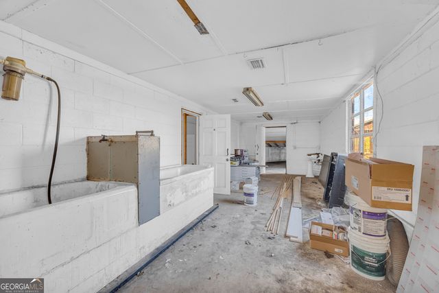 586 Grady School Road, Canon, GA 30520