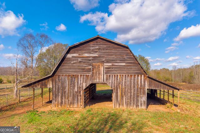 586 Grady School Road, Canon, GA 30520