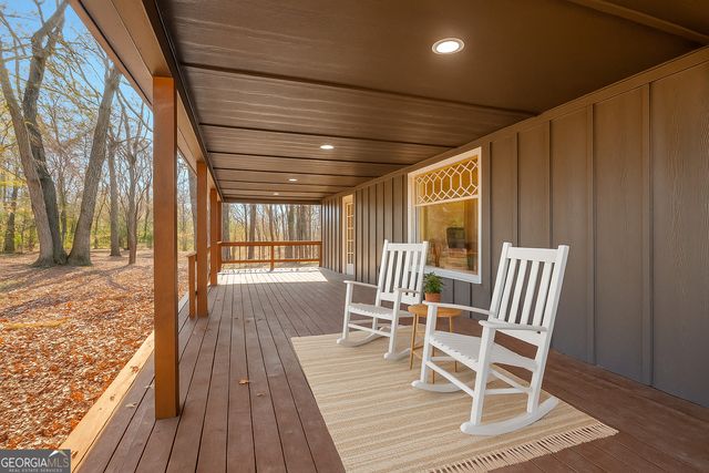 586 Grady School Road, Canon, GA 30520