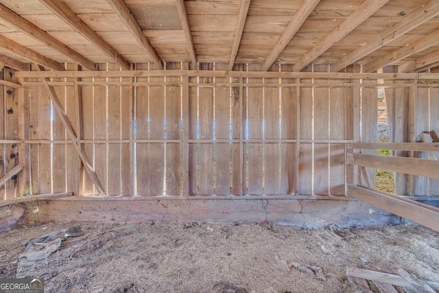 586 Grady School Road, Canon, GA 30520