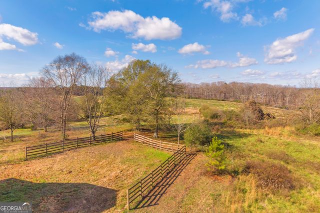 586 Grady School Road, Canon, GA 30520