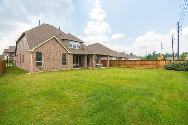 8110 Copper Rock Drive, Magnolia, TX 77354