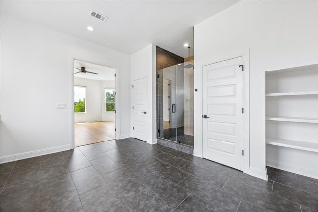 7224 Getaway DR, Jonestown, TX 78645