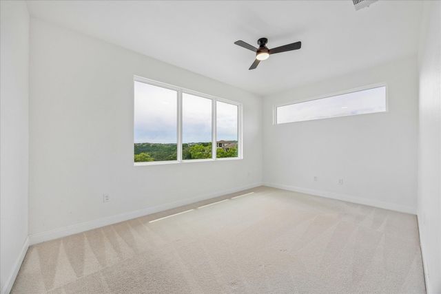7224 Getaway DR, Jonestown, TX 78645