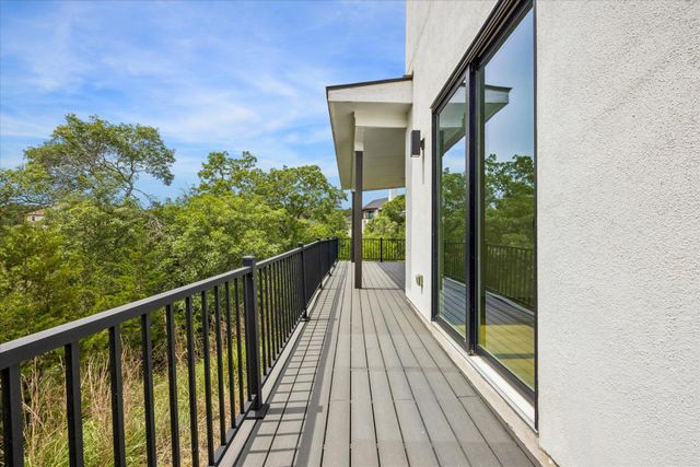 7224 Getaway DR, Jonestown, TX 78645
