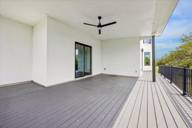 7224 Getaway DR, Jonestown, TX 78645