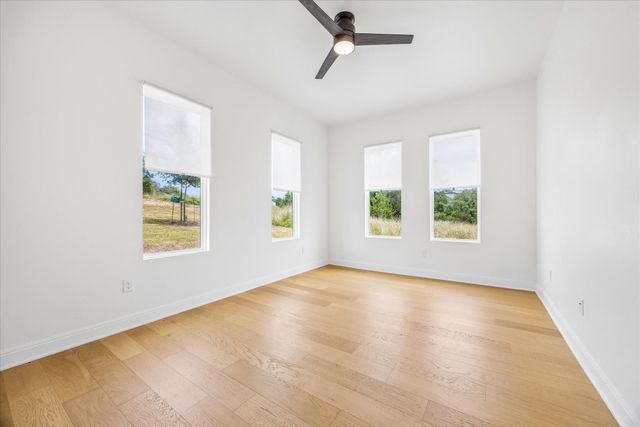 7224 Getaway DR, Jonestown, TX 78645