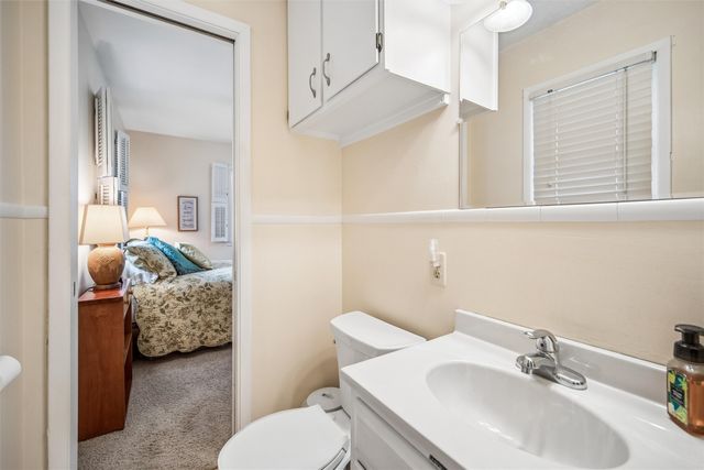 3905 83rd Street, Urbandale, IA 50322