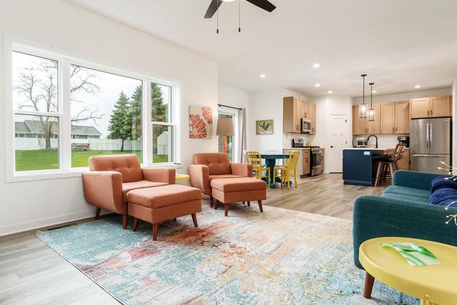 59 E Evergreen Lane, Milton, WI 53563