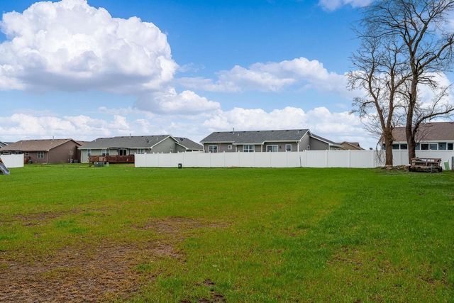 59 E Evergreen Lane, Milton, WI 53563