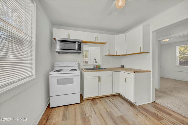 1206 Dawson Street, Wilmington, NC 28401