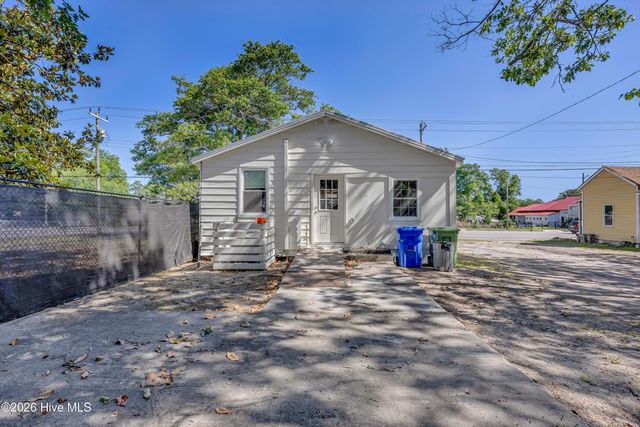 1206 Dawson Street, Wilmington, NC 28401