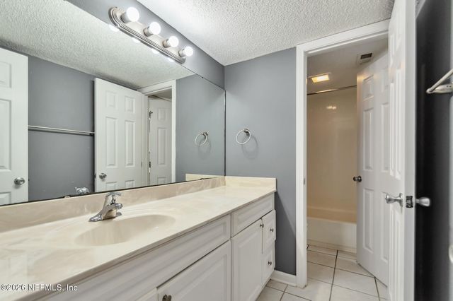 3916 CORRIDA Court 8, Jacksonville, FL 32217