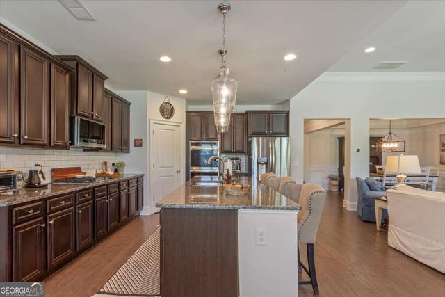 327 Carmichael Circle, Canton, GA 30115