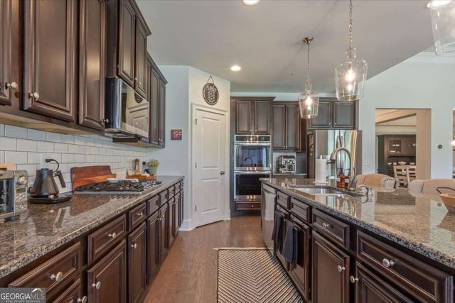 327 Carmichael Circle, Canton, GA 30115