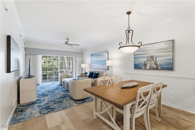 221 9th ST S 217, Naples, FL 34102