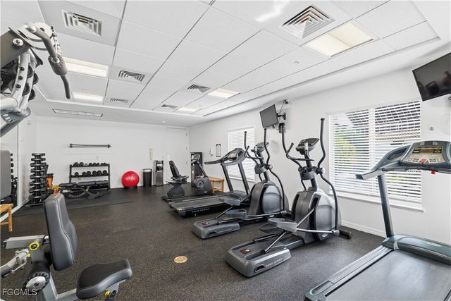 221 9th ST S 217, Naples, FL 34102