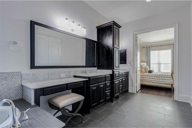 4926 Beekman Drive, Missouri City, TX 77459