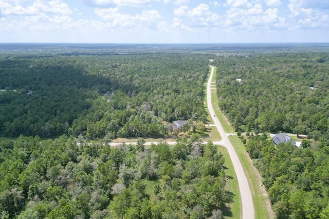 10692 Ruger Road, Willis, TX 77378