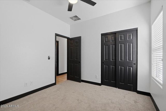 34410 N MIRANDESA Drive, San Tan Valley, AZ 85143